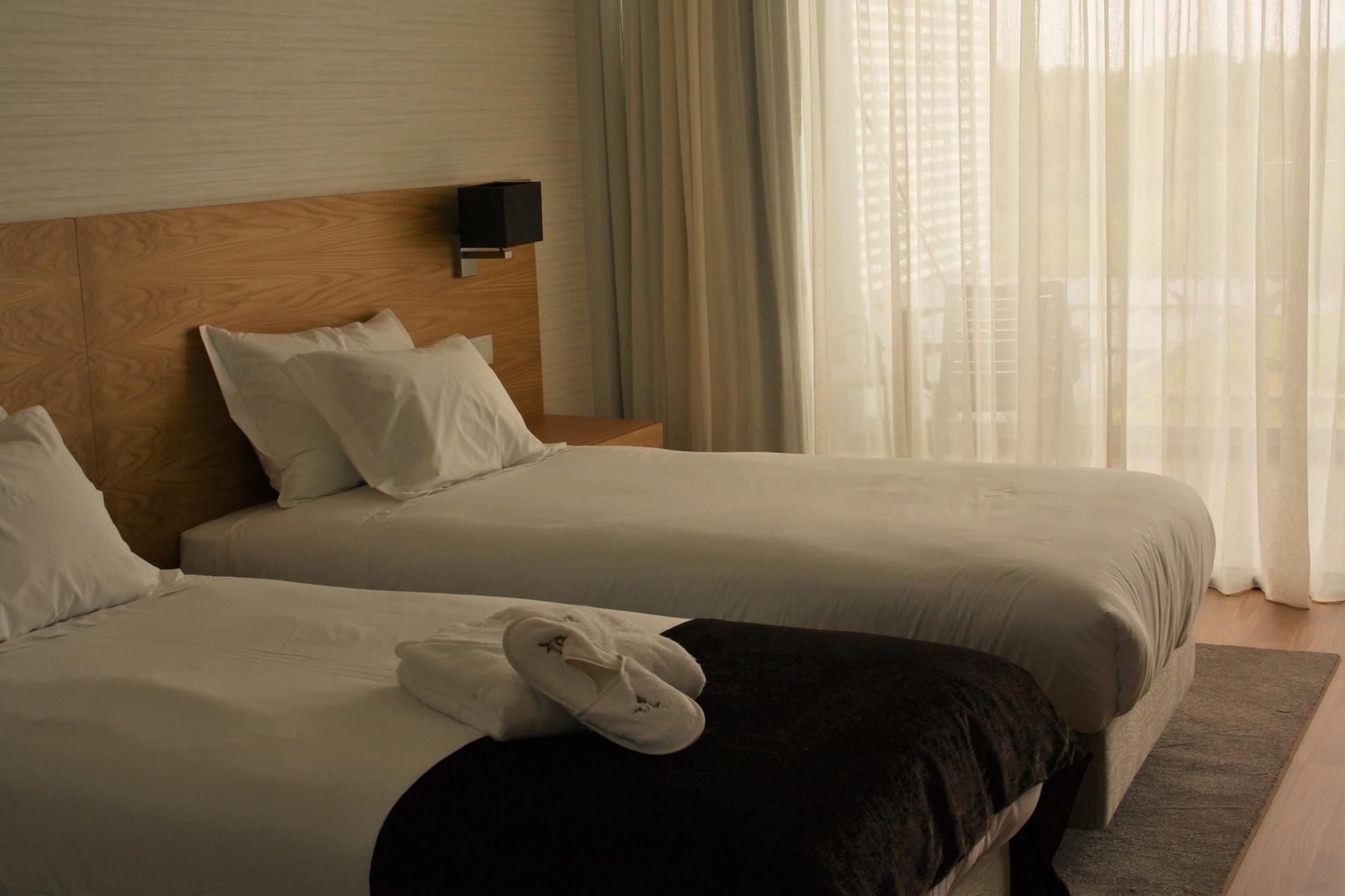 Garca Real Hotel & Spa - Singular'S Hotels 몬테모르-우-벨류 외부 사진