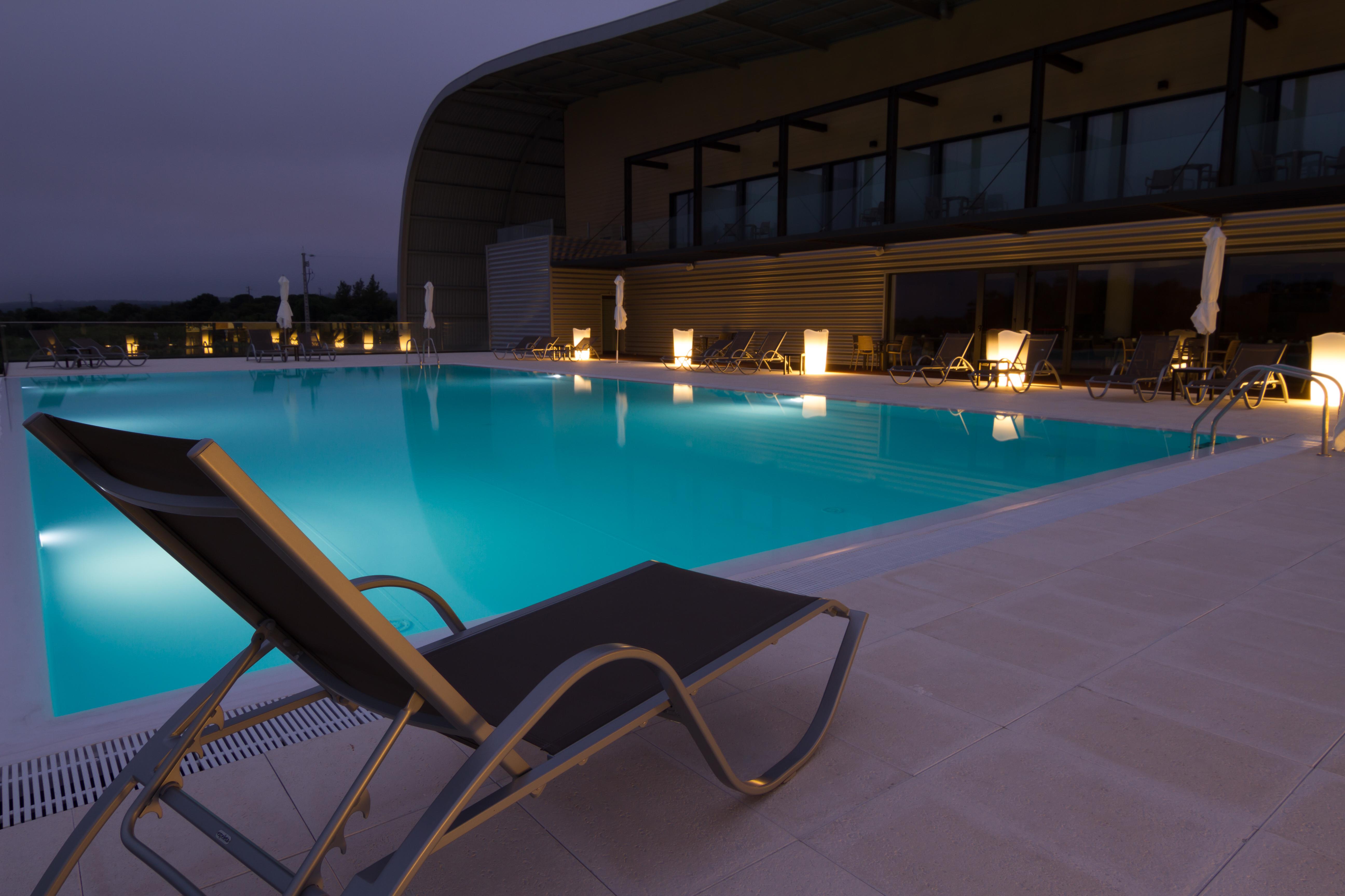 Garca Real Hotel & Spa - Singular'S Hotels 몬테모르-우-벨류 외부 사진